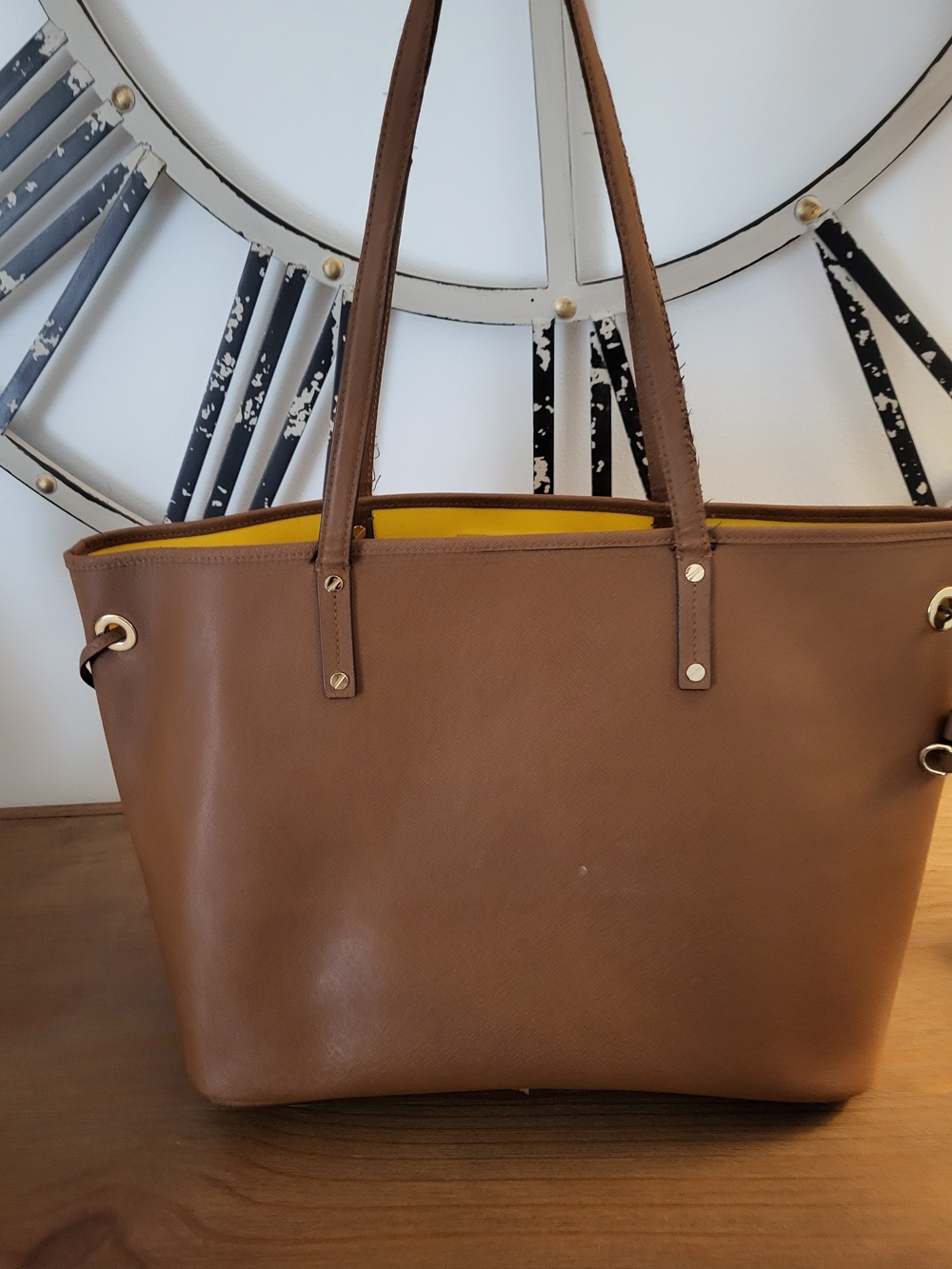 MICHAEL KORS Large Brown Leather Reversible Tote Bag - Picture 2 of 5